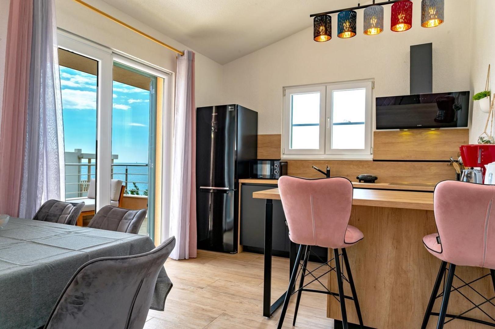 Sea Flower Beachfront Villa Sevid Esterno foto