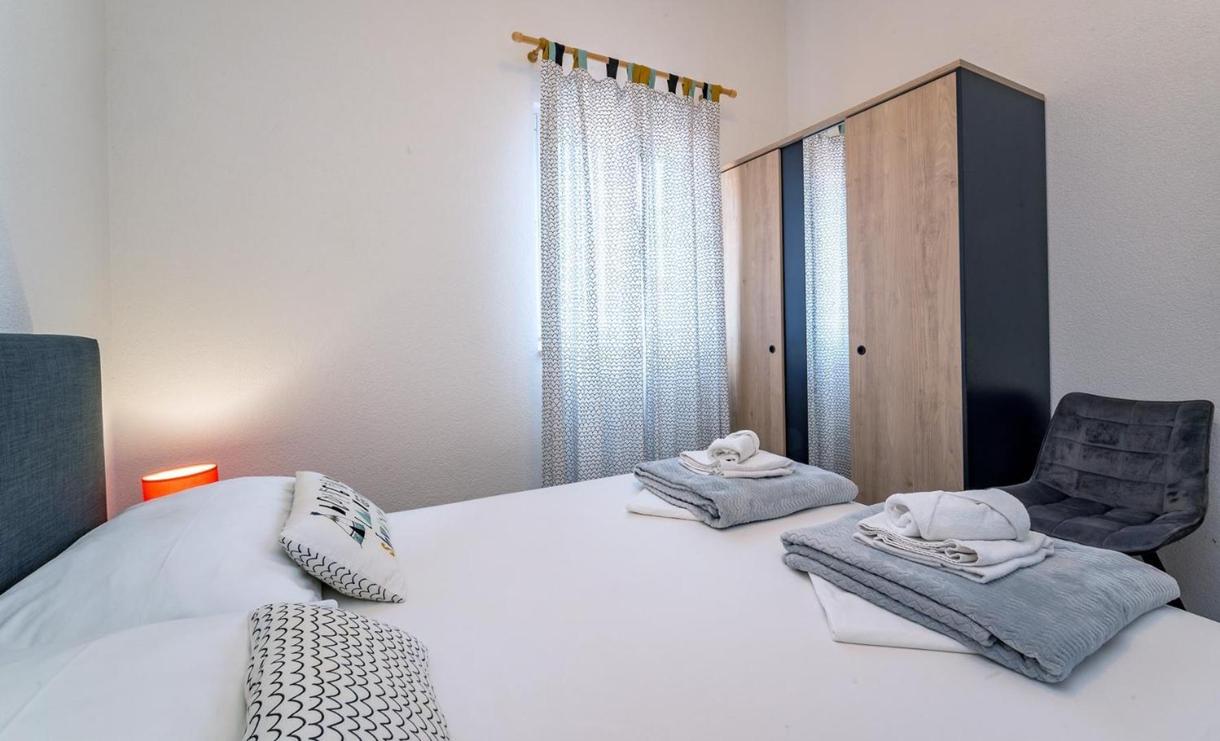 Sea Flower Beachfront Villa Sevid Esterno foto